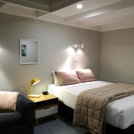 Phoenix Thermal Resort - Таупо Екстериор снимка